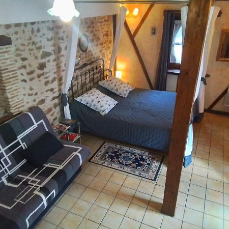 Chambres D'Hotes Chatres-Sur-Cher Exteriör bild