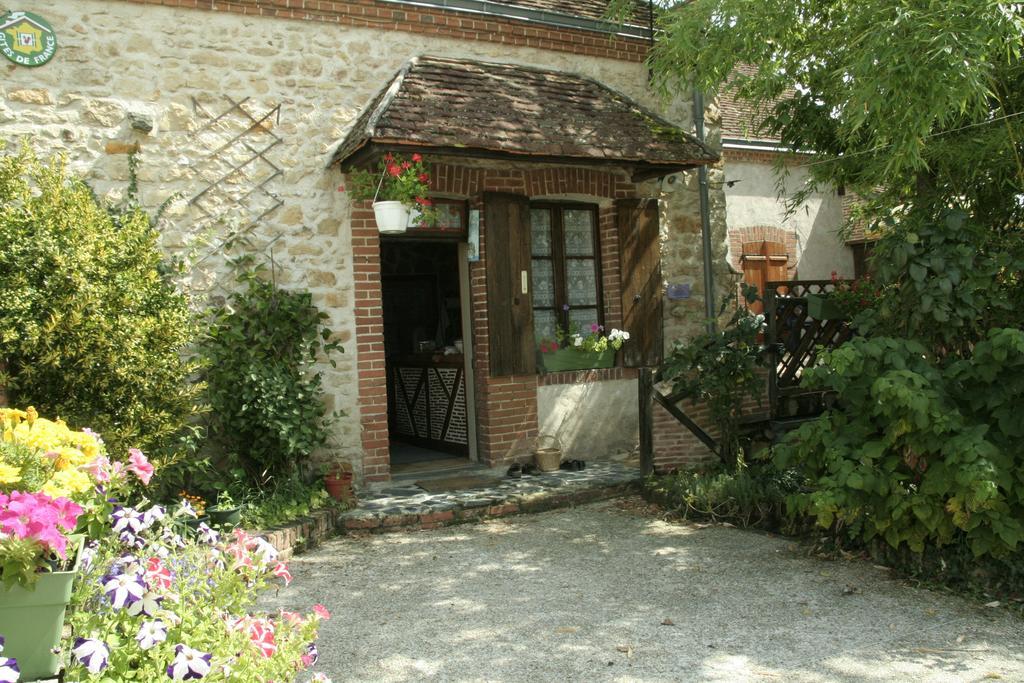 Chambres D'Hotes Chatres-Sur-Cher Exteriör bild